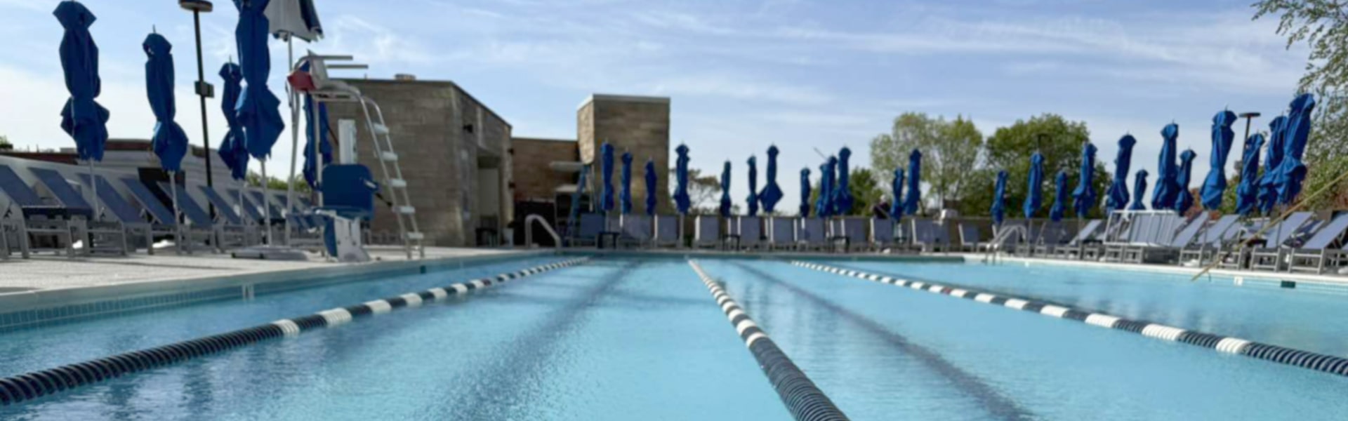 https://livingwellindc.com/sites/default/files/revslider/image/acqua-aerobics-sunny-min-2.jpg